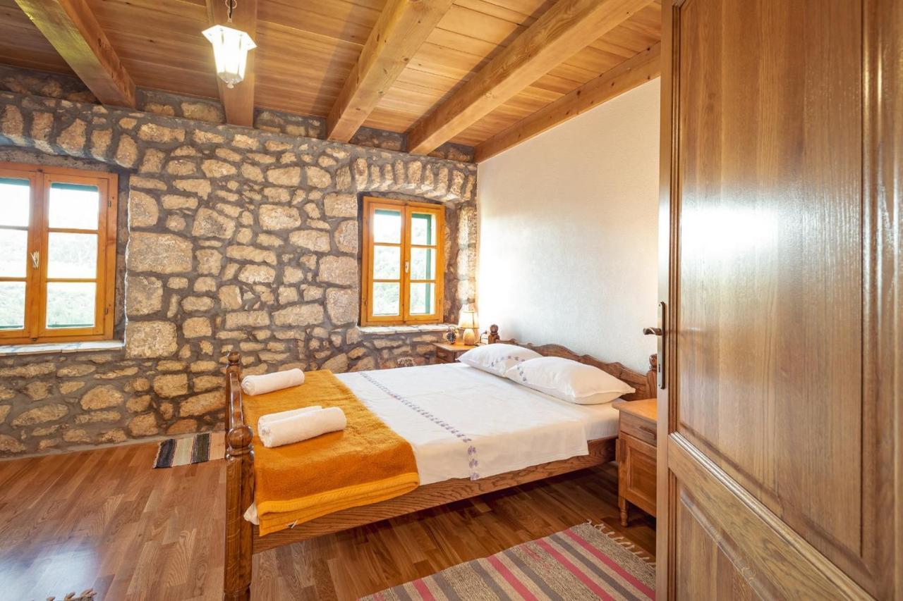 Villa Lazini Dvori Stasevica Екстериор снимка